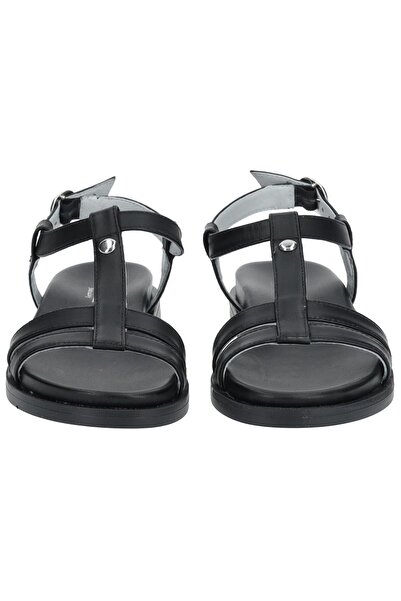 Nero Giardini Sandály - pohodlný a stylový design