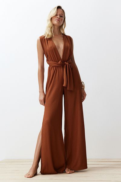 Trendyol Collection Brauner, gewebter, gebundener Overall TBESS23TU00010
