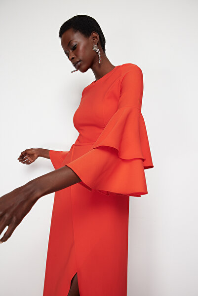 Trendyol Collection Gránátalma virág lendkerék részletes szőtt hosszú elegáns estélyi ruha TPRSS24AE00005