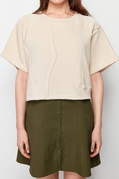 Trendyol Collection Πέτρινη-χακί φούστα αλεξίπτωτο Λεπτομερής Crew Neck Midi Πλεκτό T-shirt Φόρεμα TWOSS24EL00191