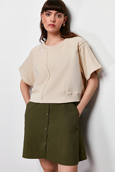 Trendyol Collection Πέτρινη-χακί φούστα αλεξίπτωτο Λεπτομερής Crew Neck Midi Πλεκτό T-shirt Φόρεμα TWOSS24EL00191