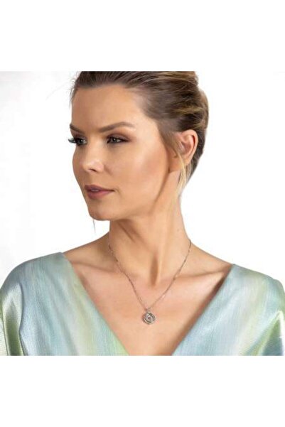 Tesbihane Multicolor Zirkon Taşlı Oval Tasarım At Nalı Detaylı 925 Ayar Gümüş Kadın Şans Kolyesi