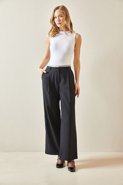 XHAN Black Pleat Detailed Wide Leg Trousers 5YXK5-48244-02