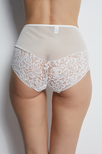 DONEX 0286 ChiloČi de damÄ din ČesÄturÄ din tul model Bato cu detaliu din dantelÄ de la talie pânÄ la spate