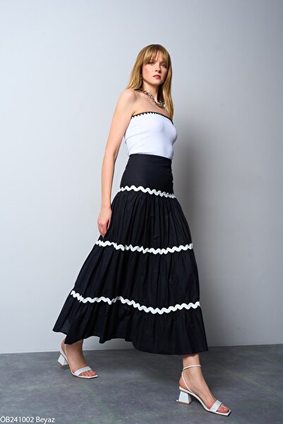 Laluvia Pánt nélküli Bustier fehér varrással