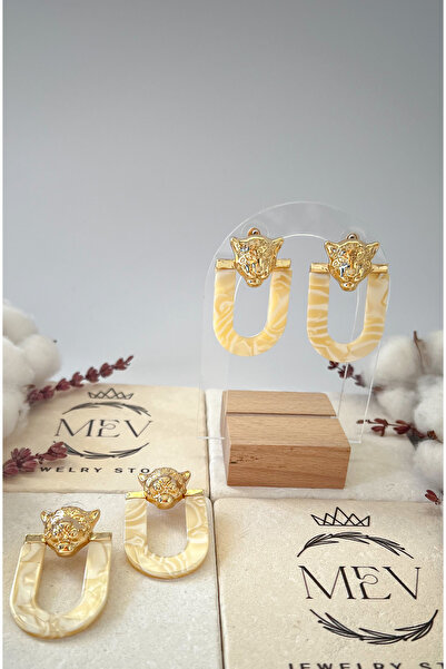 Mev Jewelry Store Mermer Desen Kaplanlı Tasarım Küpe