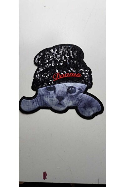 Butik 22×20 Iron-On Sequined Embroidered Cat Embroidery