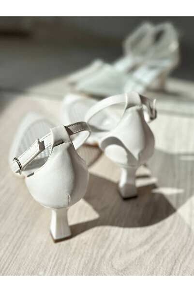 Favi Ayakkabı White Mesh Detailed Heeled Shoes