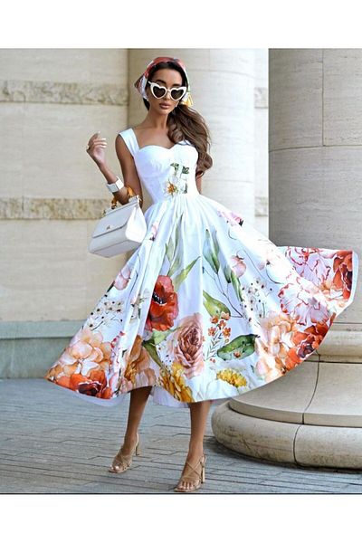 aspirin fashion Φόρεμα με λουλουδάτο εμπριμέ από εισαγόμενο ύφασμα κρεπ φουσκωτό