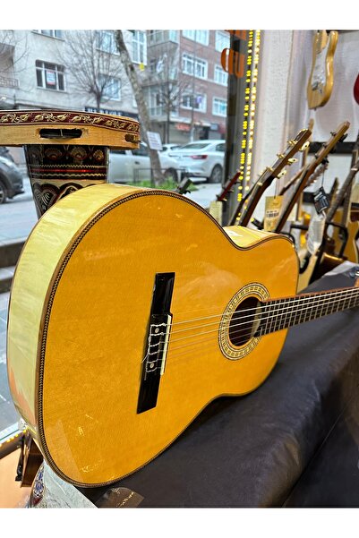 Solares SCG100N FLAMENKO Gitarı