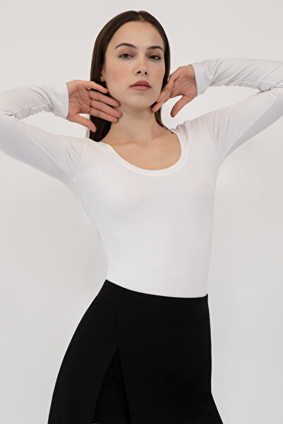 Soyo Women's White Round Neck Long Sleeve Ribbed Knitted Basic Blouse