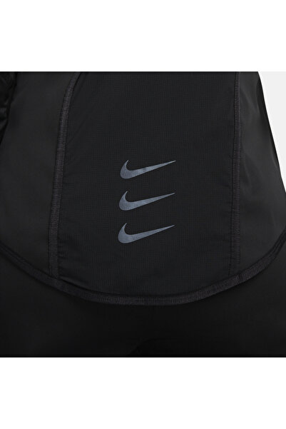 Nike Storm-FIT Run Division Чорна жіноча куртка для бігу
