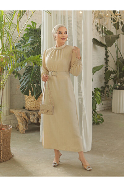 HİJABAYA Λινό φόρεμα με πέτρες στο γιακά, μανίκια και ζώνη