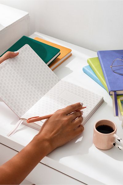 Matt Notebook دفتر ملاحظات مقاس A5 باللون الأزرق