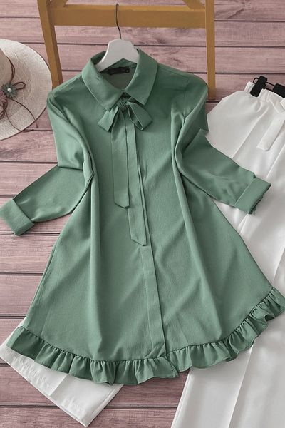 Ruj Moda Kombinace - tunika s volánem a detailní tunika a bílé kalhoty
