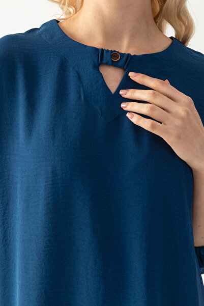 EtkiModa Bluză Aerobin, cu guler indigo, cu butoane, cu mâneci detaliate, cu jumătate de mânecă fumată