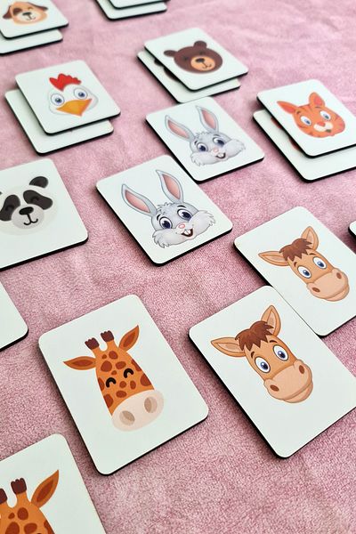 metafortoys Wooden Iconic Animals Matching Game Intelligence Cards Preschool Educational Material