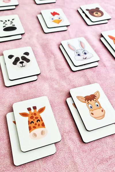 metafortoys Wooden Iconic Animals Matching Game Intelligence Cards Preschool Educational Material
