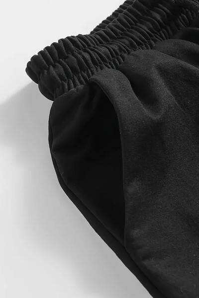 MODAGEN Kadın Siyah Beli Lastikli Düz Penye Şort