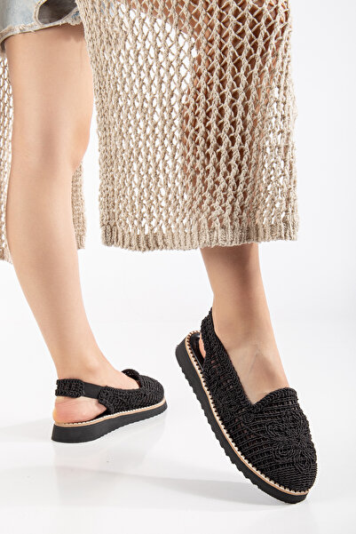 EYLÜLDEN MODA SHOES Niko Örgü Detaylı Sandalet