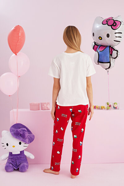 Siyah İnci Hello Kitty Lisanslı %100 Pamuk Beyaz Çok Renkli Bisklet Yaka Pijama Takım