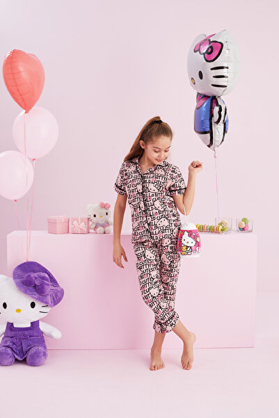 Siyah İnci Hello Kitty Lisanslı %100 Pamuk Pembe Çok Renkli Düğmeli Biyeli Pijama Takım