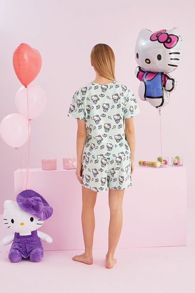Siyah İnci Hello Kitty Licensed 100% βαμβακερό πράσινο πολύχρωμο σορτς πιτζάμες με λαιμόκοψη