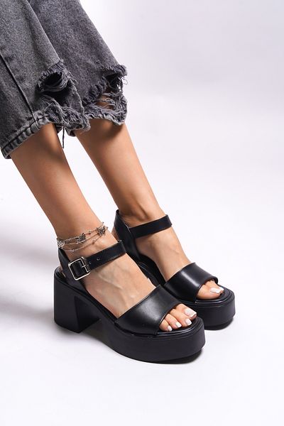 Riccon Sandale cu toc Thirevne pentru femei 0012502 Nisip Negru
