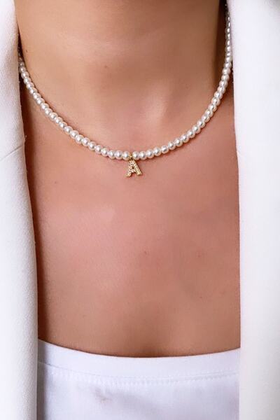 Clare's Store قلادة من اللؤلؤ حرف A