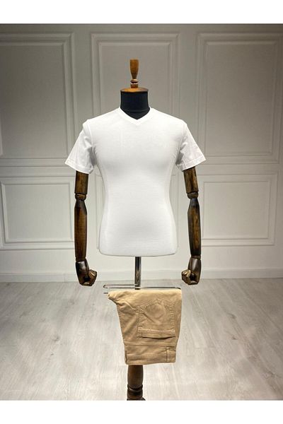 Sarar Tricou alb de bază cu decolteu în V