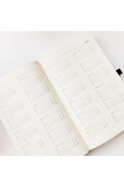 Gıpta Iq Diary 2021 جدول الأعمال اليومي