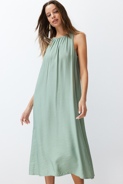 Trendyol Collection Λεπτομερές υφασμένο φόρεμα Midi Aerobin TWOSS24EL00609