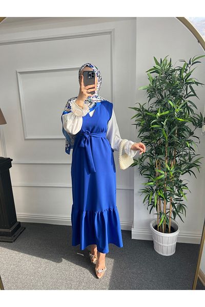 Nisa Nalbantoğlu Sax Blue Crepe Hijab Gilet
