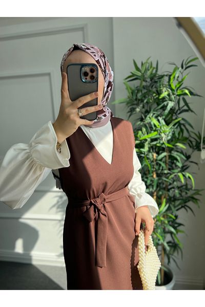 Nisa Nalbantoğlu Καφέ κρεπ Hijab Gilet