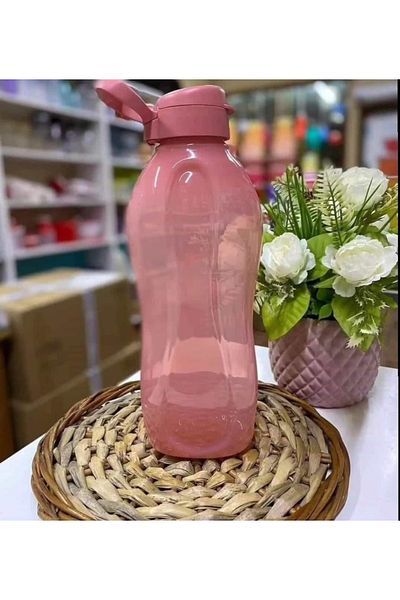 Tupperware Set of 2 Drinkers
