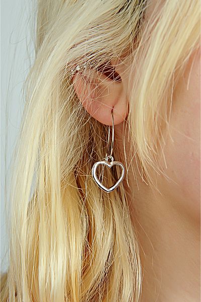 EUROMODA Heart Designed 2-Piece Chain Necklace Earring and Bracelet Set