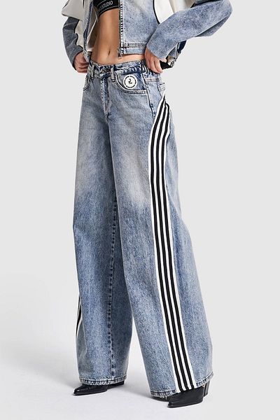 its basic Women's Tint Jeans Color Stripe Detailed Palazzo Fit Design Denim