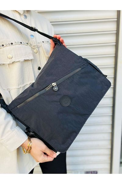 Çanta Trend Geantă unisex din material hidrofug cu 6 compartimente cu capac