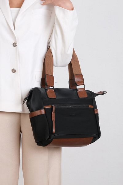 Çanta Trend Geantă de umăr de mână cu mai multe compartimente din satin Mega Brand