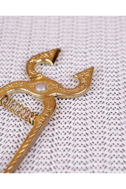 Platox مقص كسارة/تقطيع الحلوى الصفراء - مطرز، ذهبي