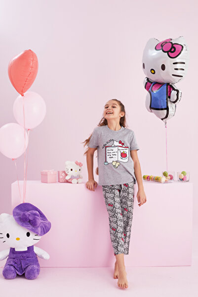 Siyah İnci Hello Kitty Lisanslı %100 Pamuk Gri Çok Renkli Bisklet Yaka Pijama Takım