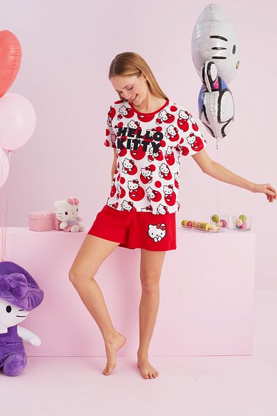 Siyah İnci Hello Kitty Licensed 100% Cotton Red Multicolor Crew Neck Shorts Pajamas Set