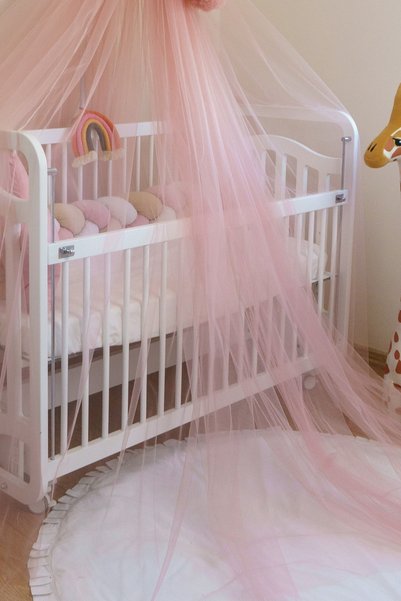 G&G baby Pudra Pembe Pon Ponlu Beşik Cibinliği Ve Cibinlik Aparatı
