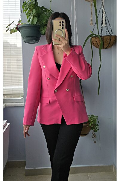 Ece Kahraman Düğme Detaylı Ceket