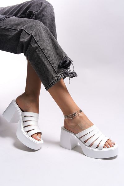 Riccon Ceerairli Damen-Slipper mit Absatz0012500 Weiß
