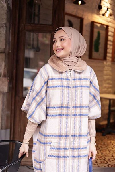 ESRA KEKÜLLÜOĞLU Kadın Yeni Panço 2 li Takım Ekoseli Mavi Sütlü Kahve-Bej