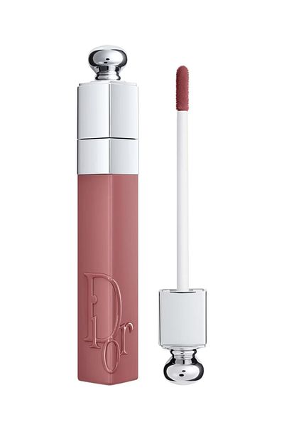 Dior لون الشفاه المدمن 24 ساعة - مقاس أنيق ومريح