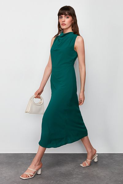 Trendyol Collection Σμαραγδένια Πράσινη Φούστα με γιακά Degaje Κομμένη λεπτομέρεια Midi υφαντό φόρεμα TWOSS24EL00390