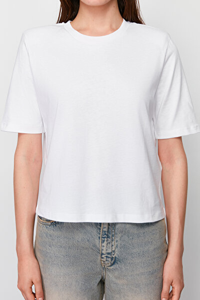 Trendyol Collection Ecru 100% Thick Cotton Padded Crop Knitted T-Shirt Twoss24Ts00122