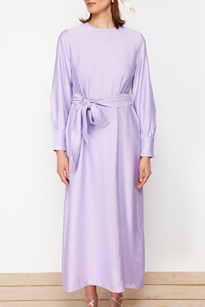 Trendyol Modest Φόρεμα λιλά με φαρδιά ζώνη με φερμουάρ, υφαντό λινό φόρεμα TCTSS23EB00219